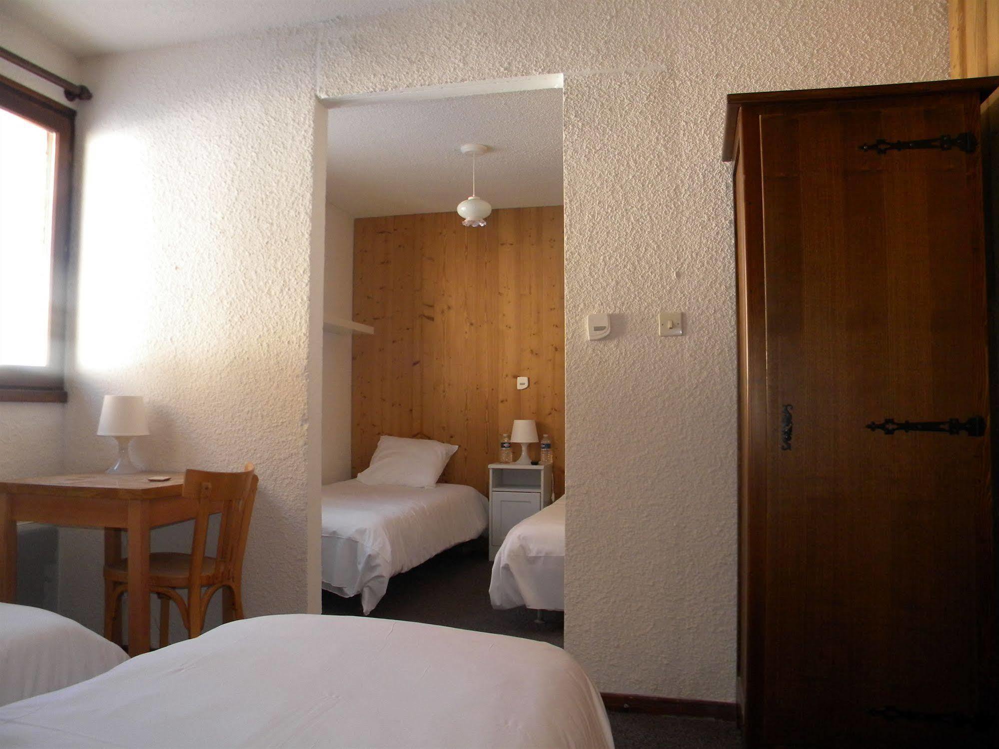 Hotel Le Beau Site Auris Buitenkant foto